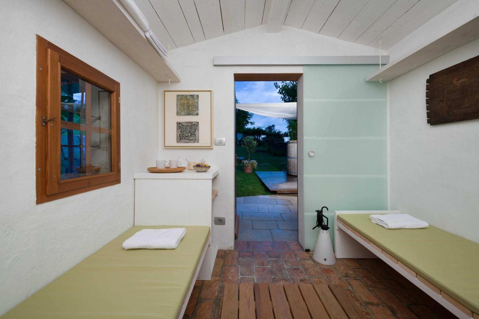 Villa Artes With Free Hot Tub & Sauna Branik エクステリア 写真